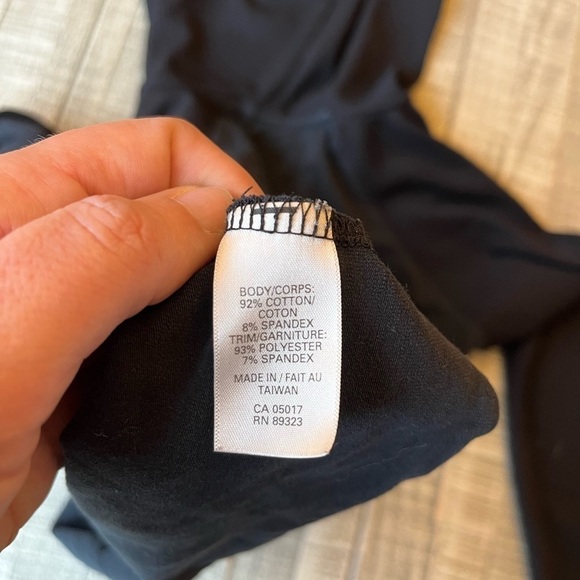 Roots zip up hoodie - Picture 3 of 6